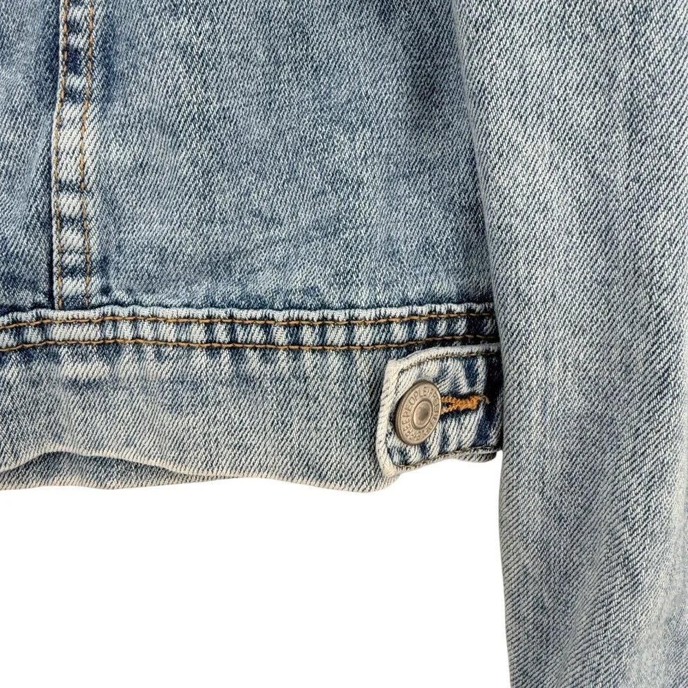 Free People Womens Light Wash Denim Trucker Jacket Blue Size L Cotton Blend Crop - Picture 5 of 9